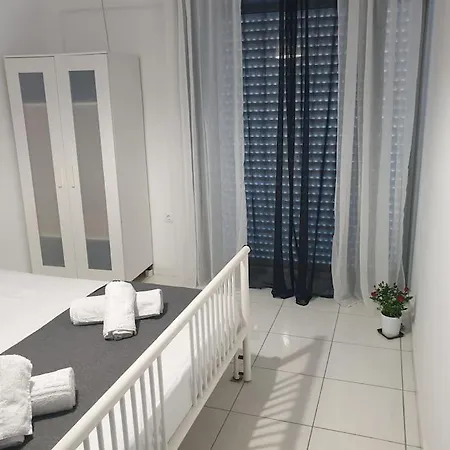 דירה Manolis House *