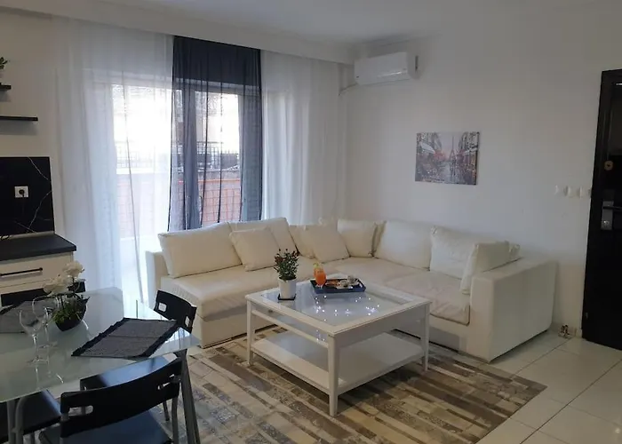 Manolis Thessaloniki Dream House - Explore Kalamaria! Daire *