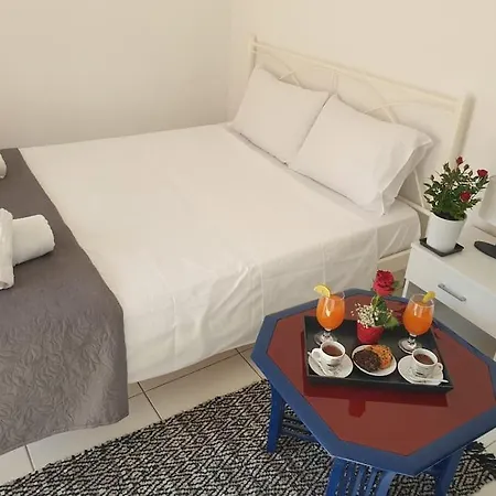 Manolis Thessaloniki Dream House - Explore Kalamaria! *